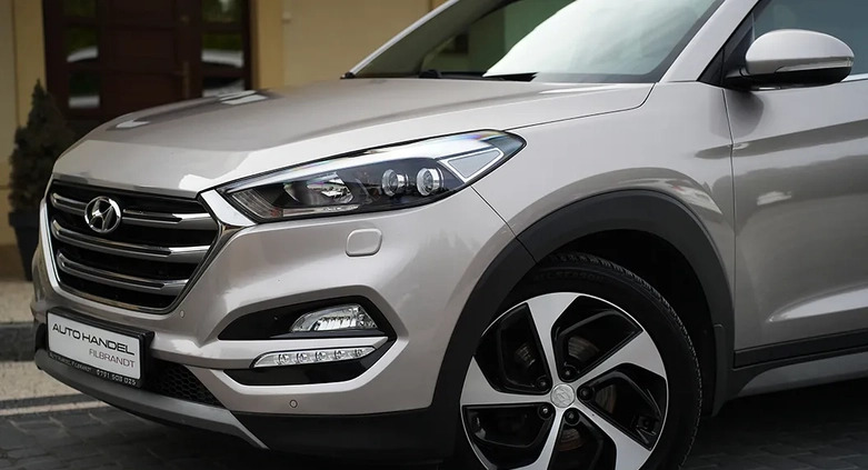 Hyundai Tucson cena 77900 przebieg: 139000, rok produkcji 2017 z Świnoujście małe 742